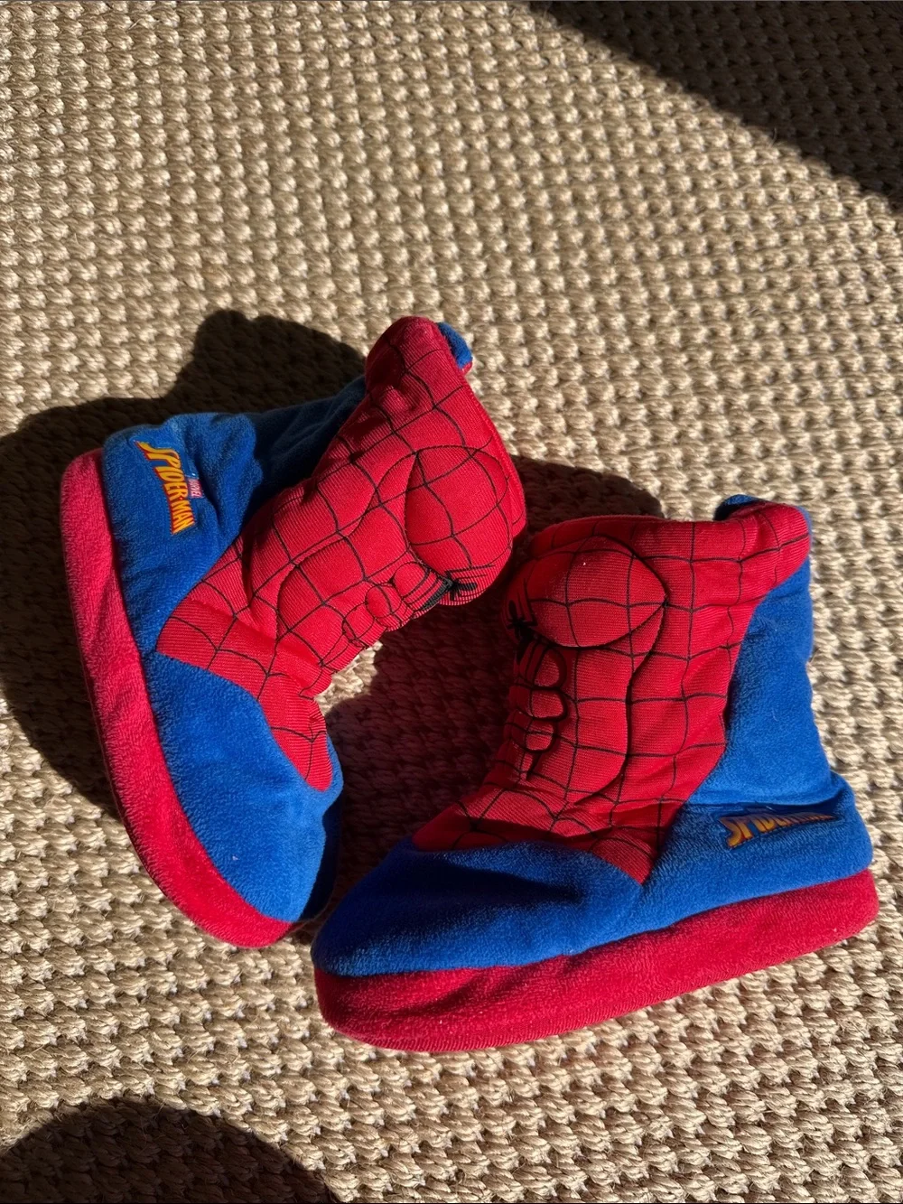 Marvel Spider-Man Kids Plush Boot Slippers - Red & Blue size 9/10